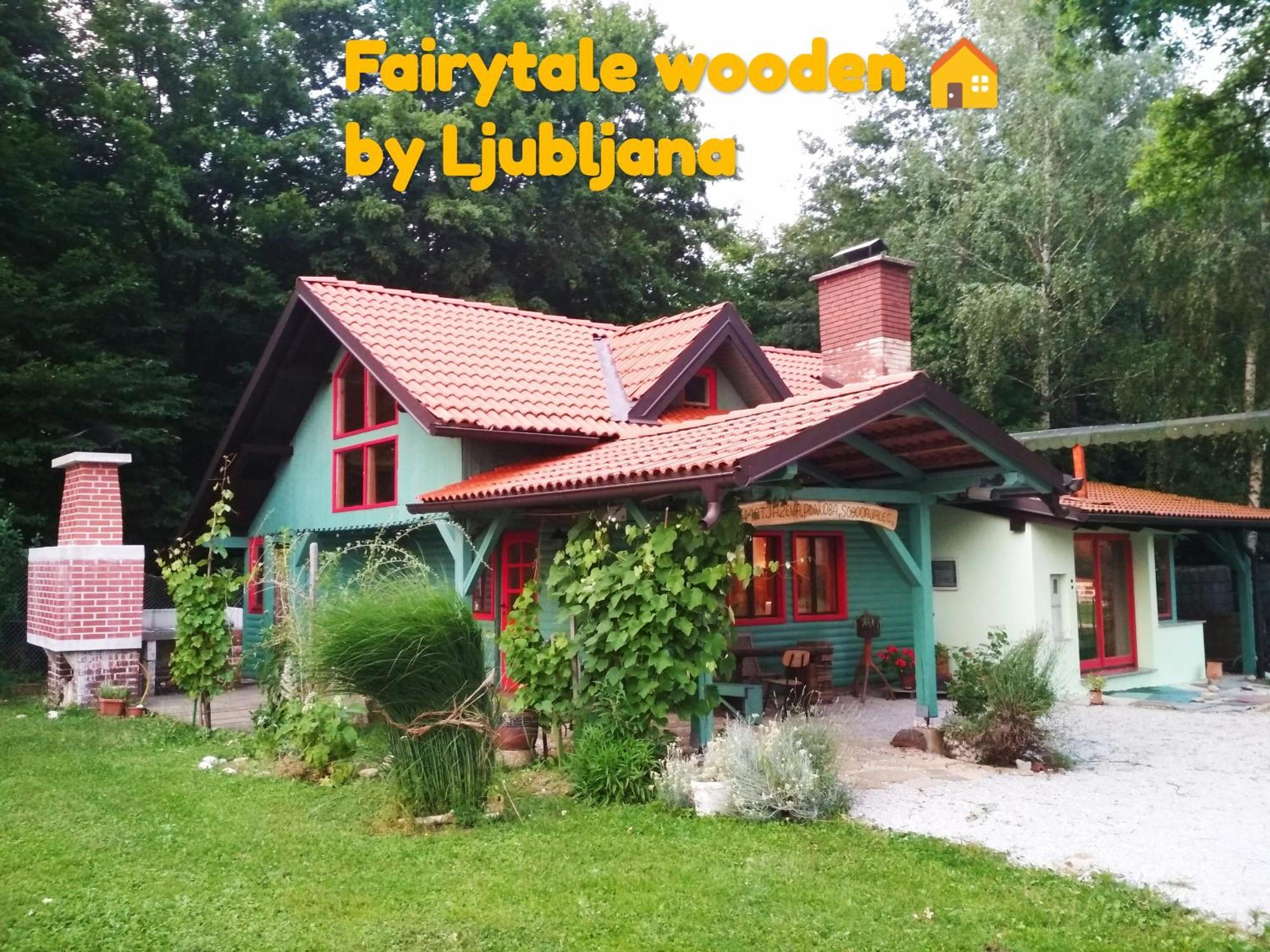 Villa Fairytale Wooden House By Ljubljana Grosuplje Esterno foto