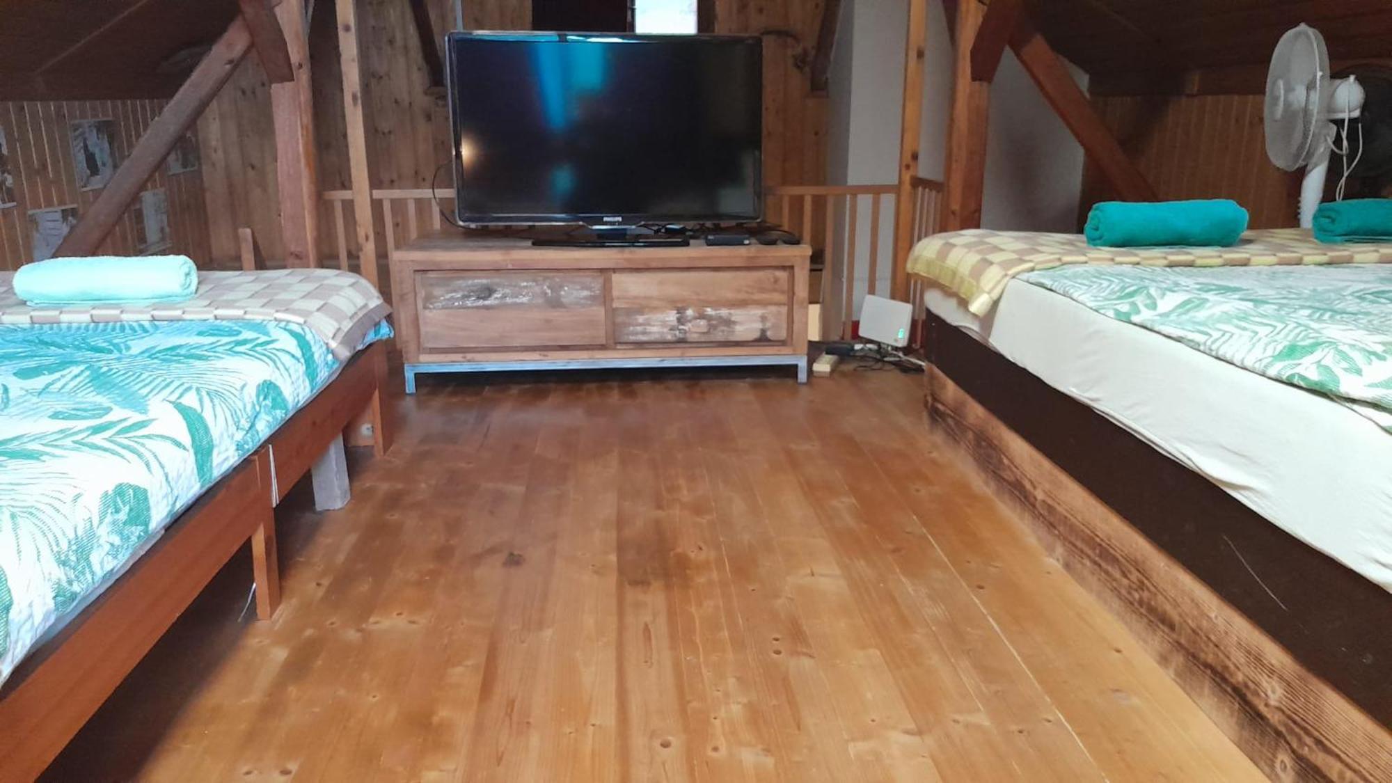 Villa Fairytale Wooden House By Ljubljana Grosuplje Esterno foto